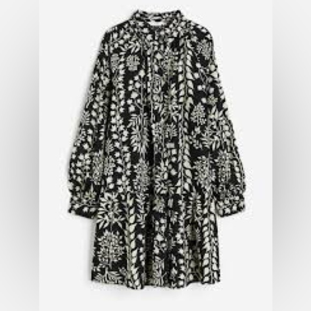 H&M Black and White Floral Long Sleeve Dress Size Large Patterned Leaves